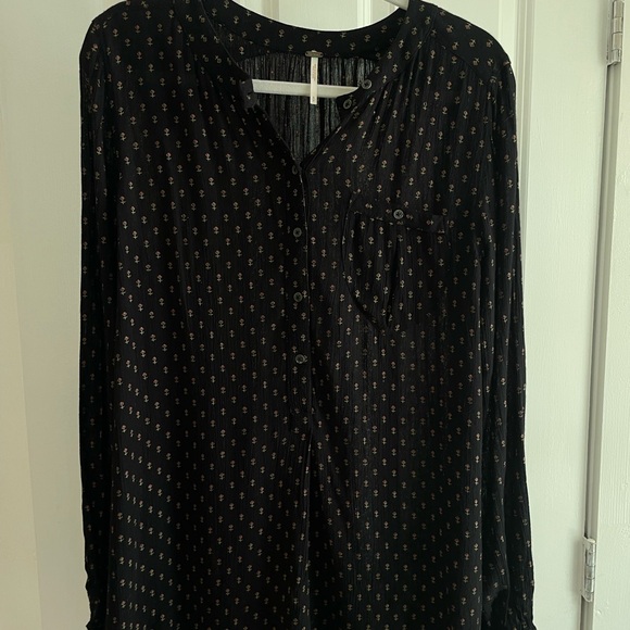 Free people floral blouse, never worn, sz S - Picture 3 of 8
